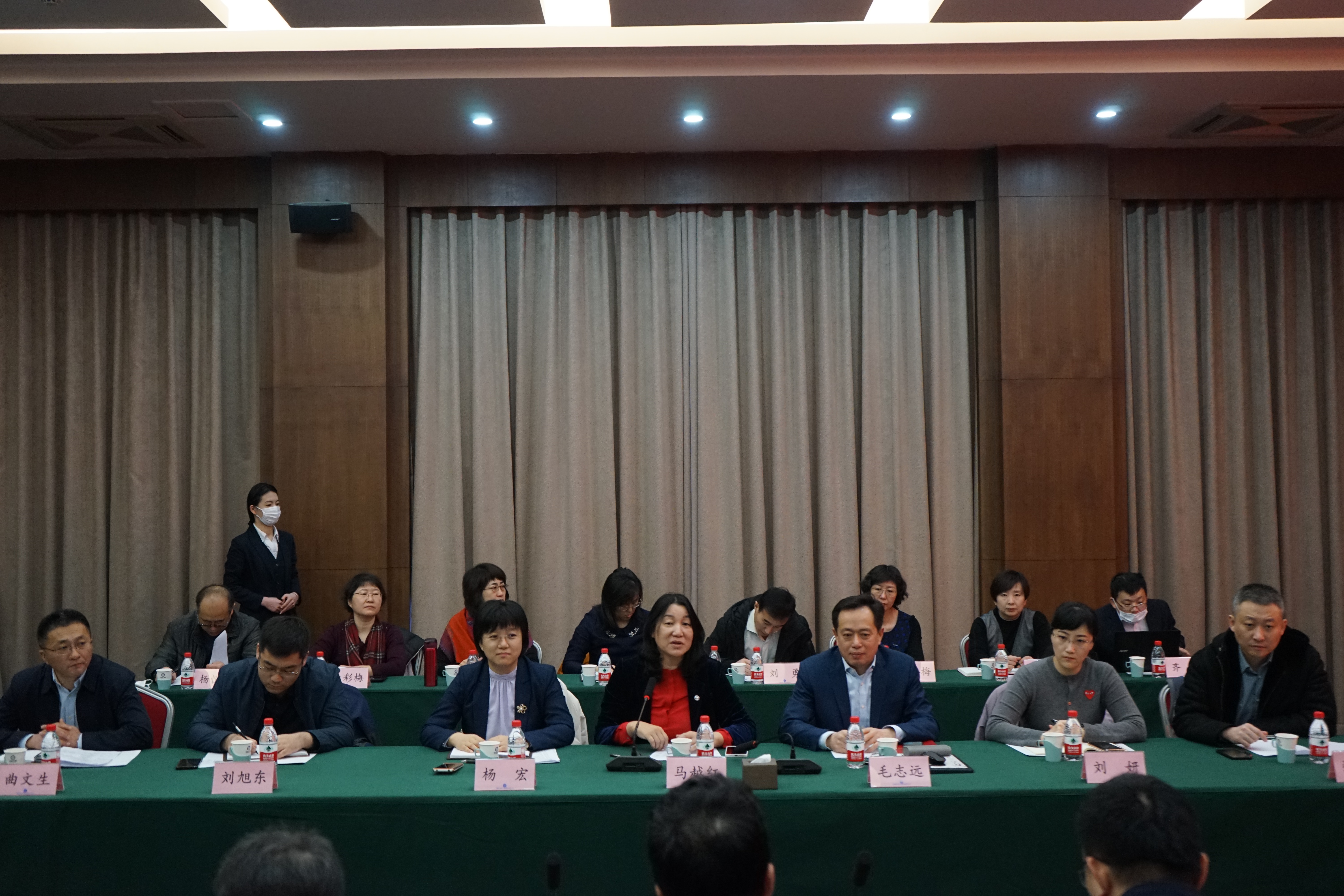 沈阳分院到大连化物所进行调研学习
